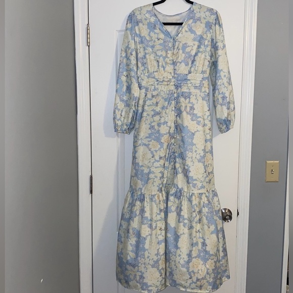 NWOT floral dress - Picture 10 of 10